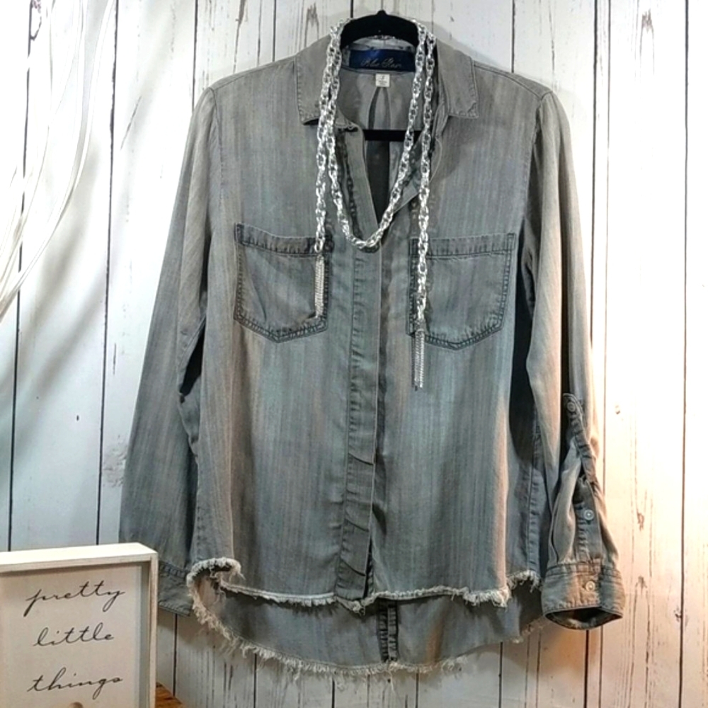 Anthropologie‎ Blue Rain Women's Grey Button Down